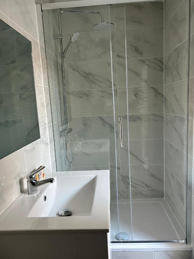 Studio 21M2 Equipe Et Meuble Centre Ville Massy Massy  Luaran gambar
