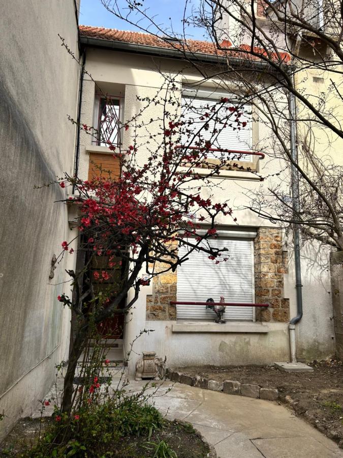 Studio 21M2 Equipe Et Meuble Centre Ville Massy Massy  Luaran gambar