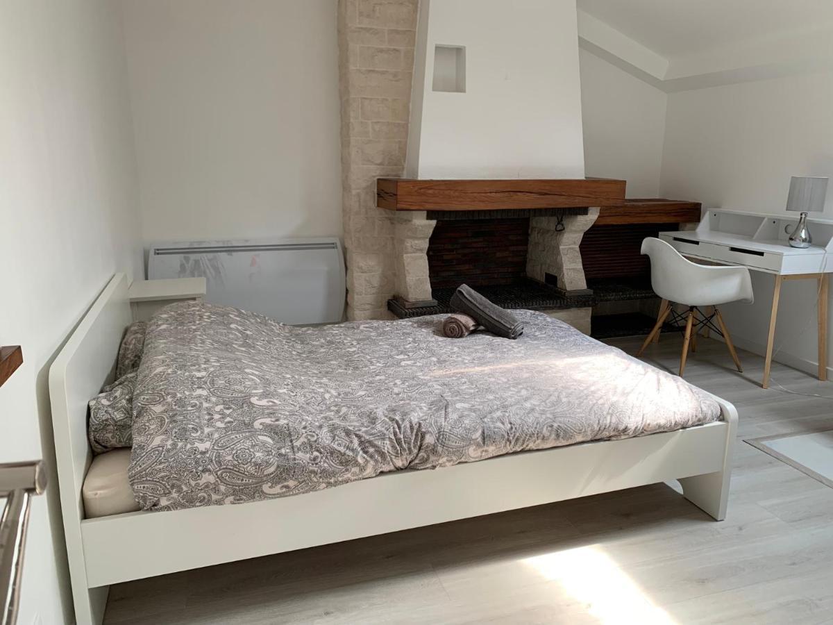 Studio 21M2 Equipe Et Meuble Centre Ville Massy Massy  Luaran gambar
